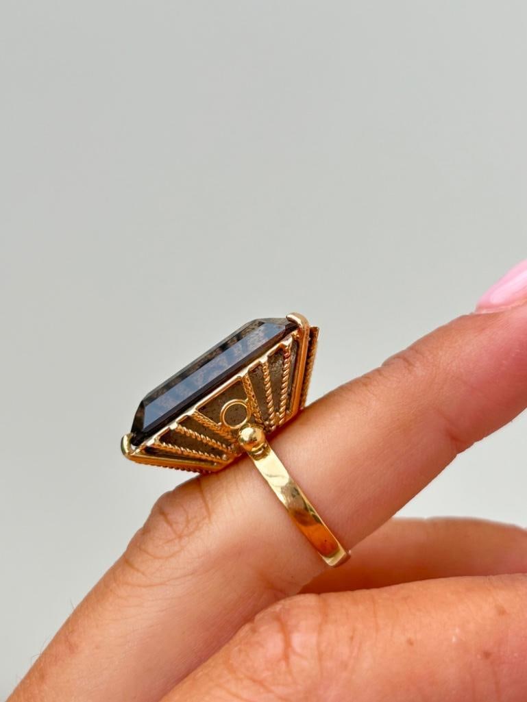 Large Antique 18ct Yellow Gold Quartz Cocktail Ring - 2