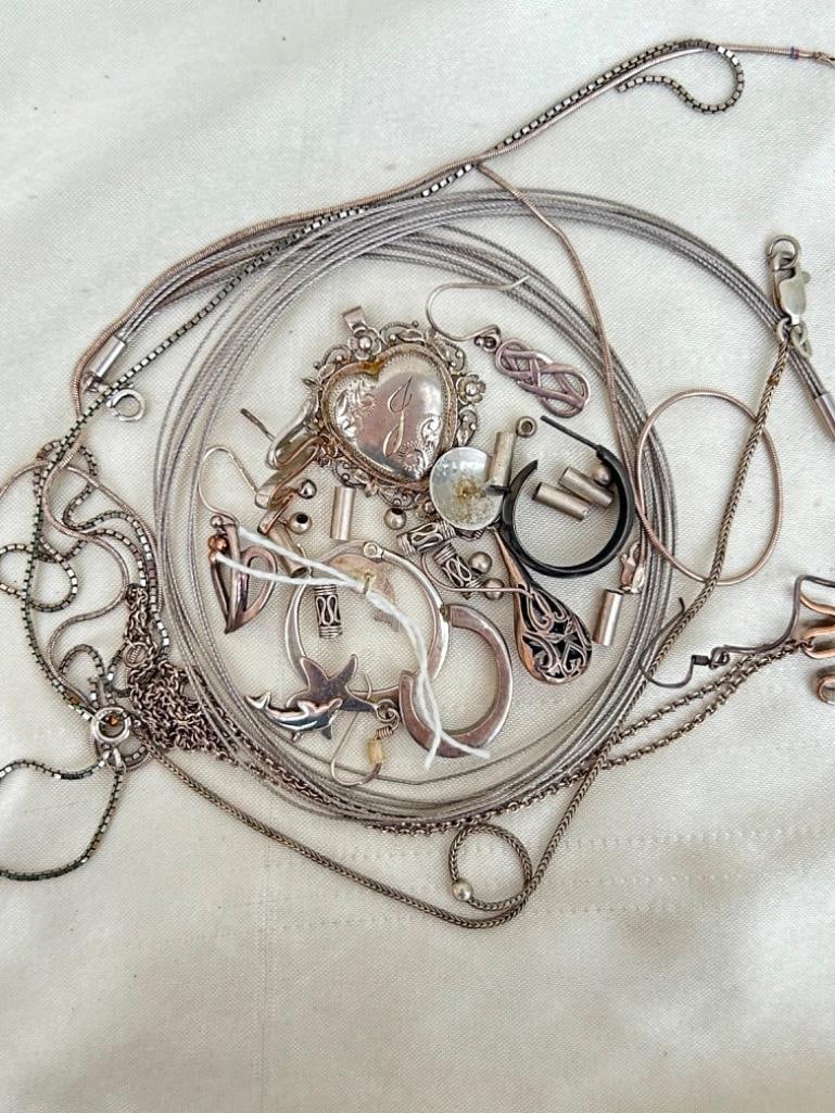 Mixed Lot of Antique and Vintage Jewellery Inc Silver Heart Necklace - 2