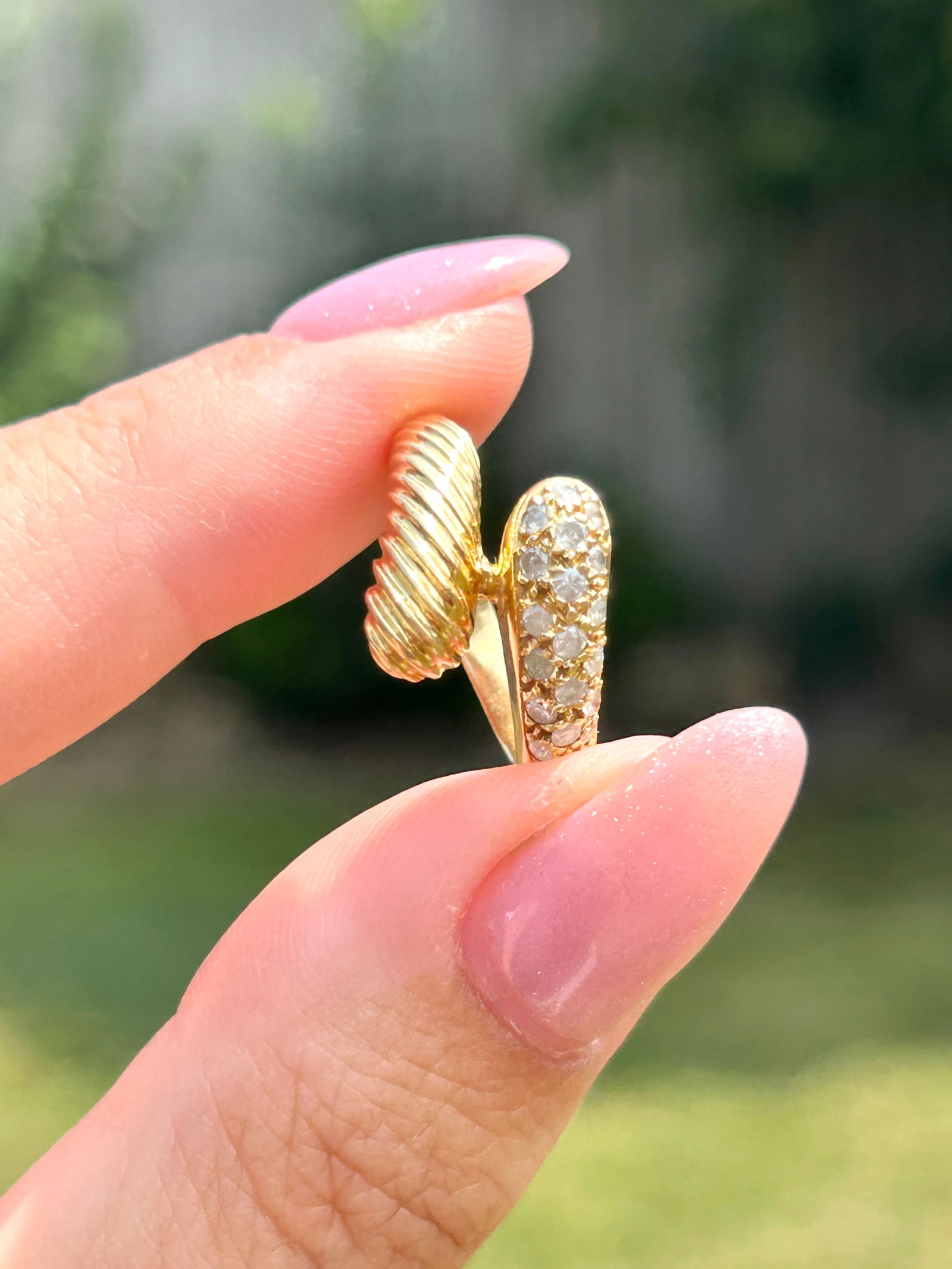 High quality 18ct yellow gold diamond snake design ring - 5