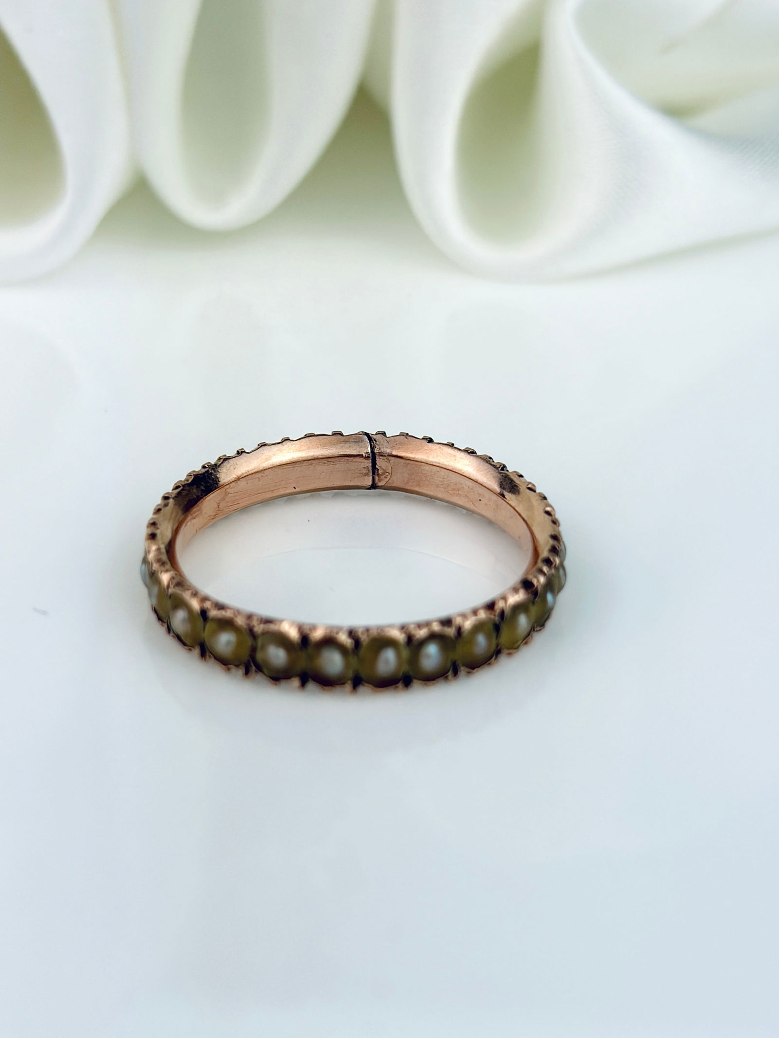 ANTIQUE GEORGIAN PEARL FULL ETERNITY RING IN GOLD - 2
