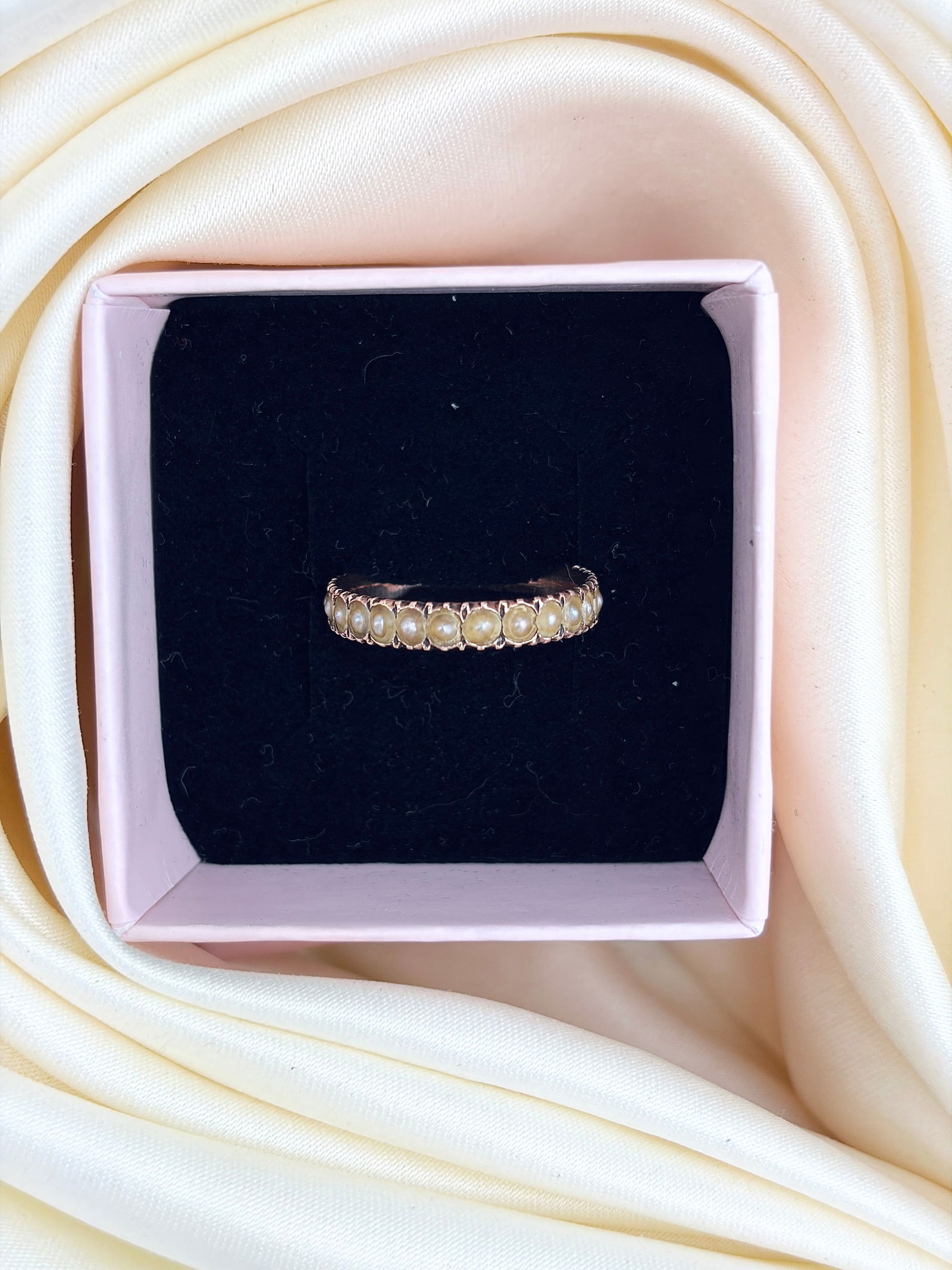 ANTIQUE GEORGIAN PEARL FULL ETERNITY RING IN GOLD - 7