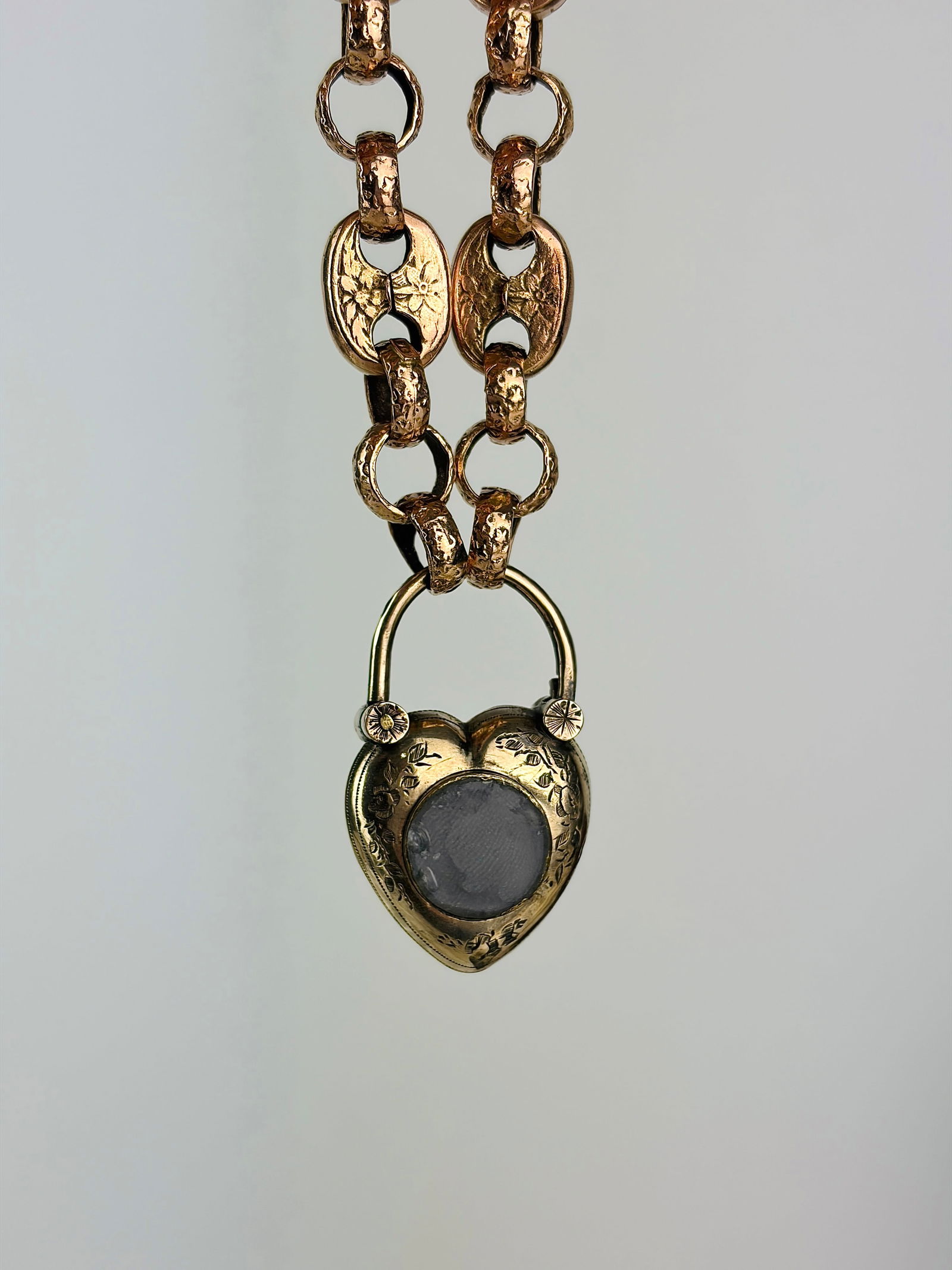 Antique cabochon garnet chunky gold locket back padlock bracelet - 4