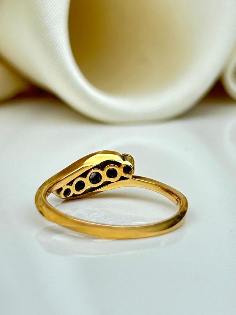 Antique 18ct Gold Diamond 5 Stone Twist Ring - 6