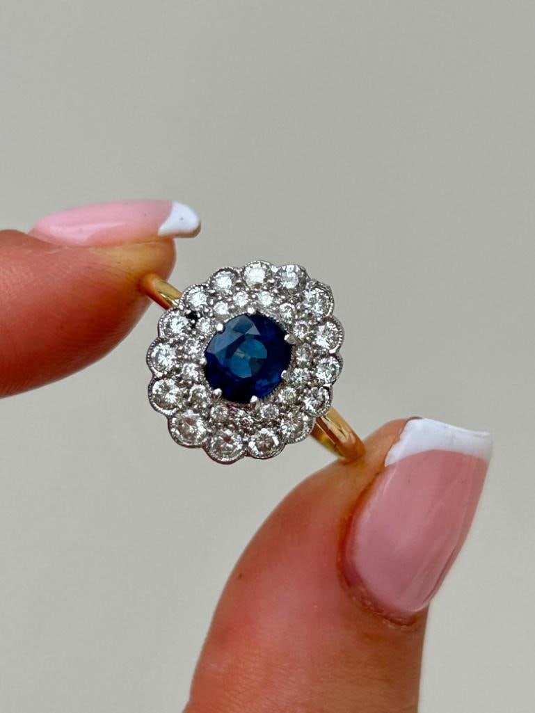 Large 18ct Yellow Gold Sapphire and Diamond Cluster Ring: Large 18ct Yellow Gold Sapphire and Diamond Cluster Ring the most incredible statement ring, truly exceptional!! measurements size UK S1/2 US 91/2 head of ring 16mm x 14mm