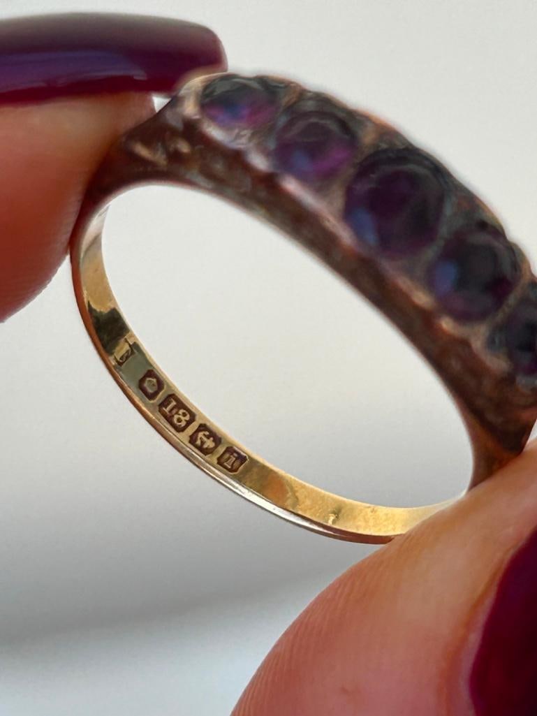 18ct Gold Amethyst Five Stone Ring - 3