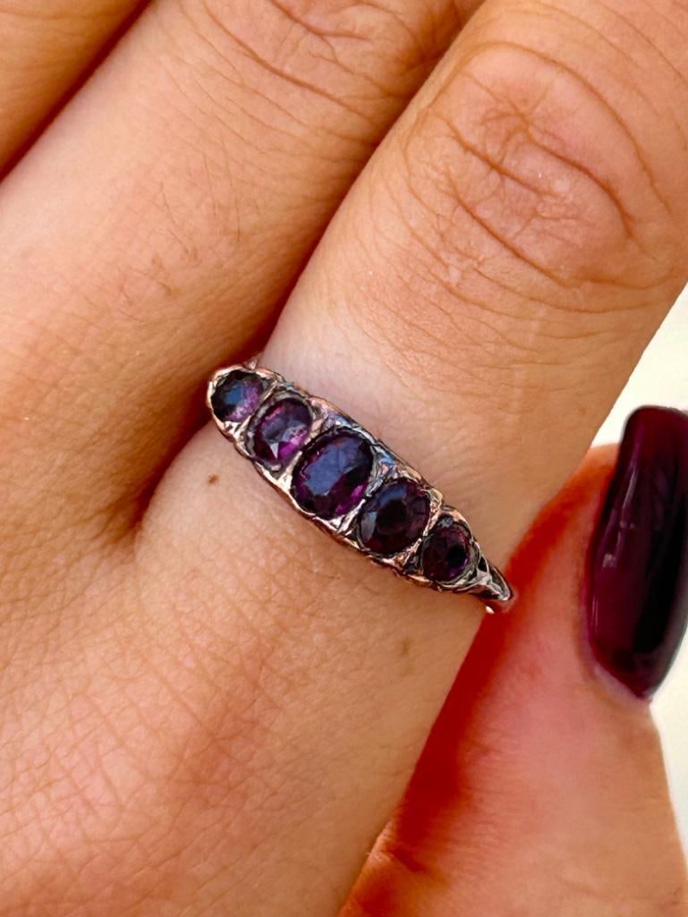 18ct Gold Amethyst Five Stone Ring - 7