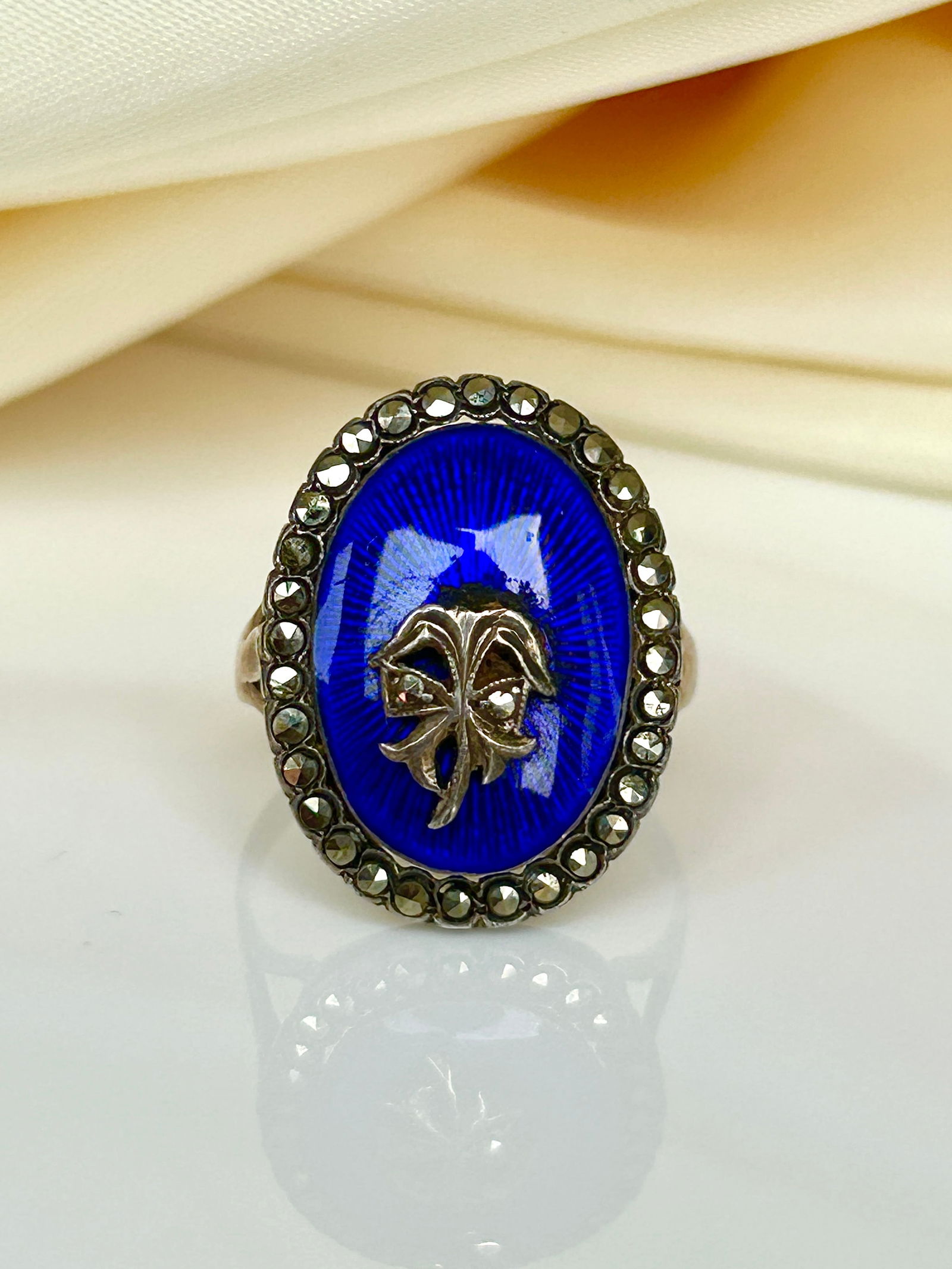 large antique blue enamel and marcasite gold ring