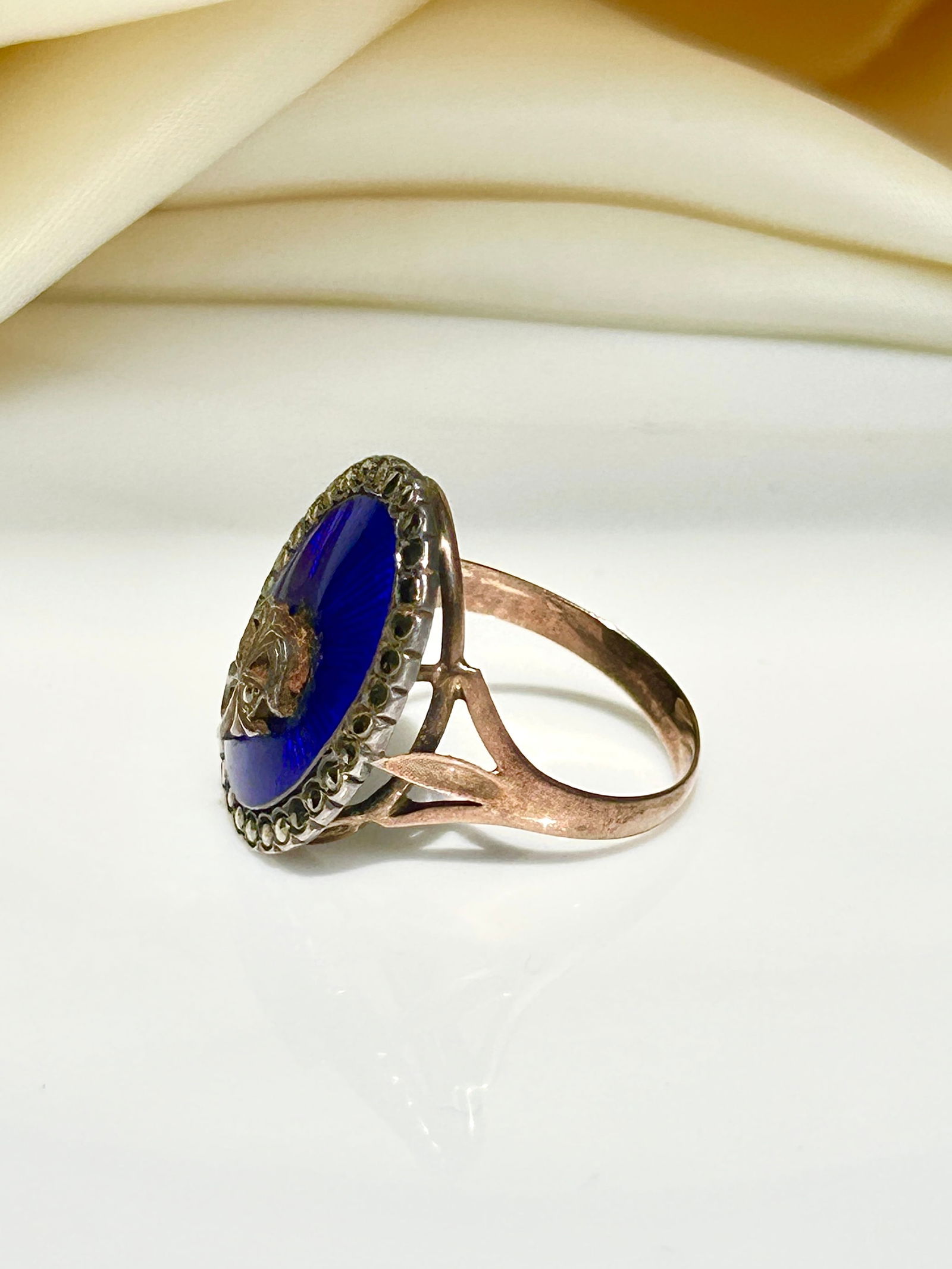 large antique blue enamel and marcasite gold ring - 3