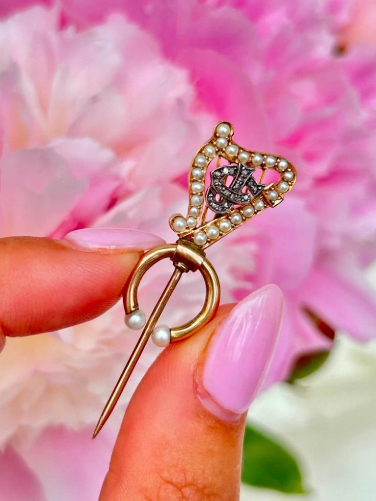 Antique Rose Cut Diamond and Pearl Lyre Stick Pin in Gold - 8