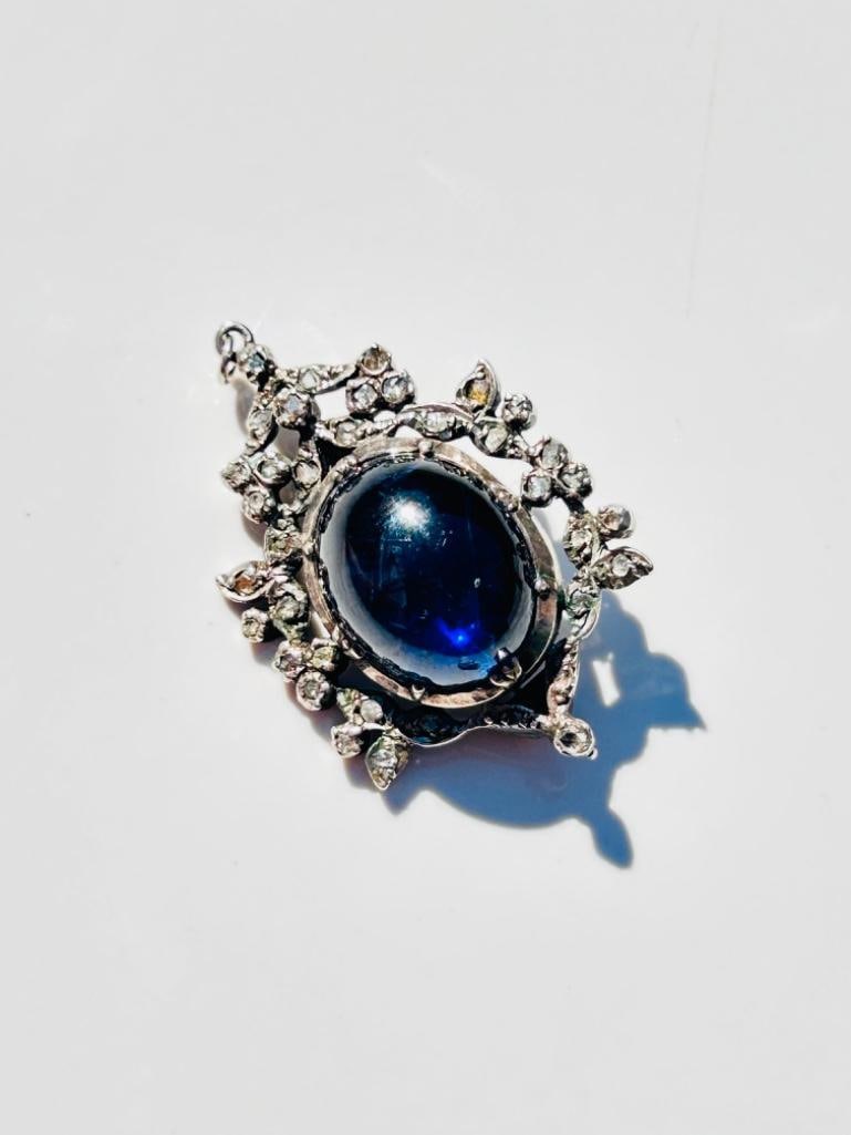 Chunky Antique Cabochon Garnet and Rose Cut Diamond Carbuncle c.1850 Brooch / Pendant: Chunky Antique Cabochon Garnet and Rose Cut Diamond Carbuncle c.1850 Brooch / Pendant truly an amazing cabochon garnet pendant!! measurements size 40mm x 25mm weight 15.24g