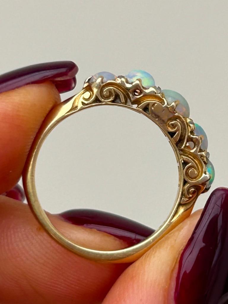 Wonderful Opal and Diamond 5 Stone Ring in 18ct Gold - 6