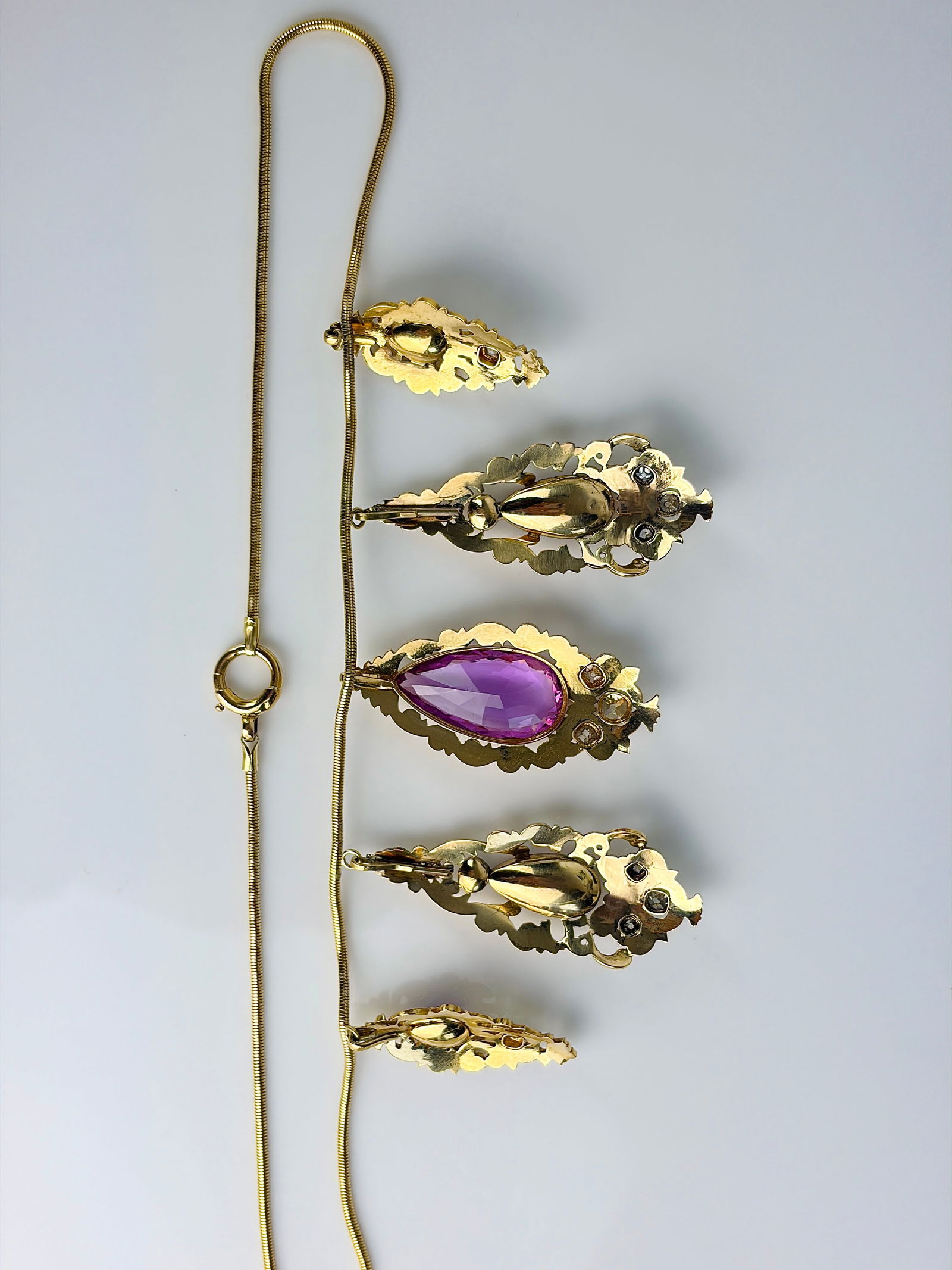 Incredible Antique 18ct yellow gold Amethyst and diamond Boxed Necklace and Earrings Suite - 5