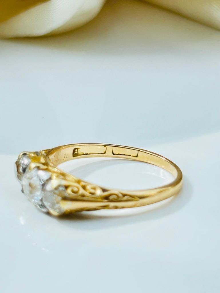 Antique 18ct Yellow Gold Diamond 3 Stone Ring - 1.40cts Total - 4
