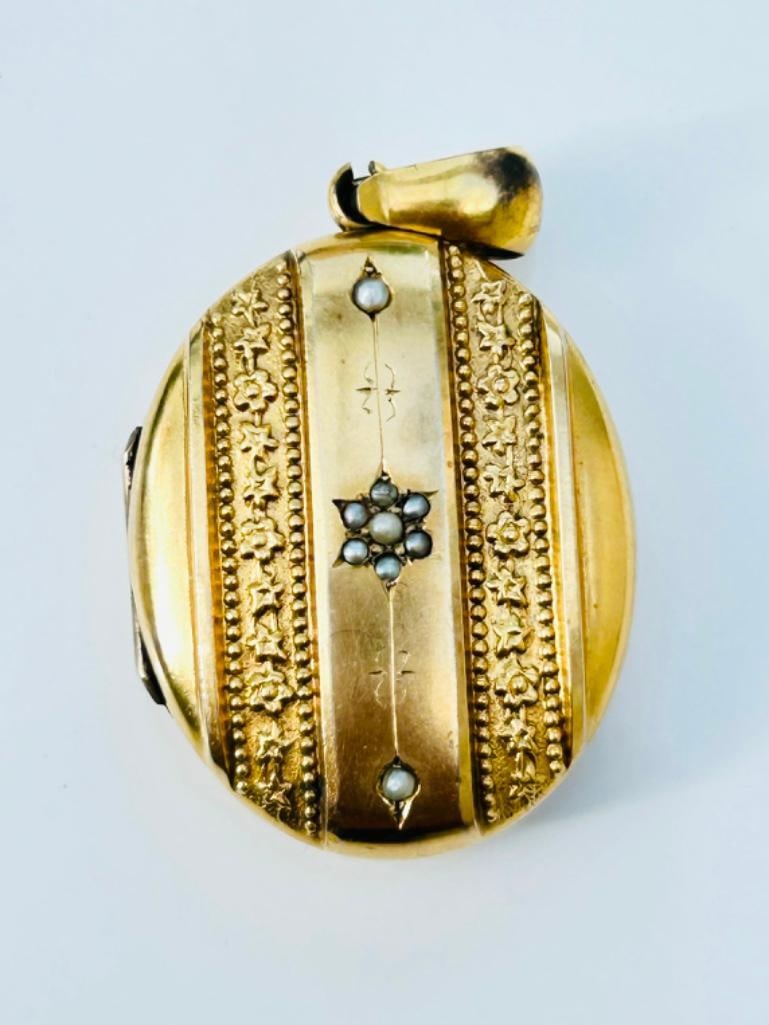 *Antique Gold Locket Pendant (1 of 6)