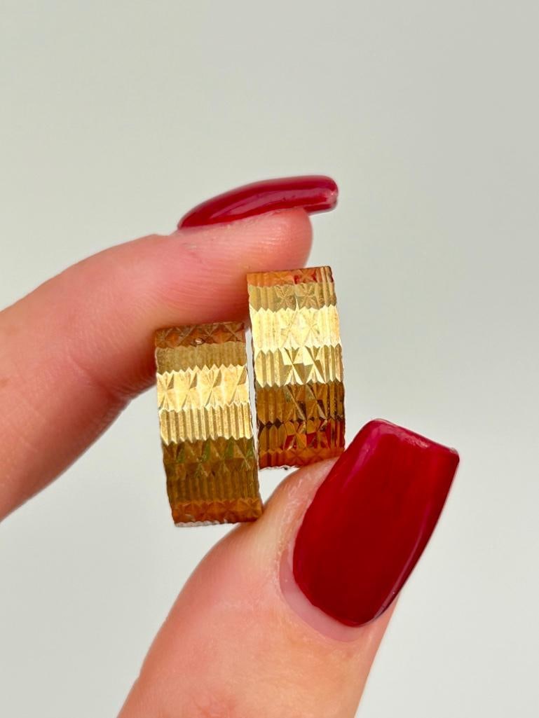 Chunky Gold Hoop Earrings - 5