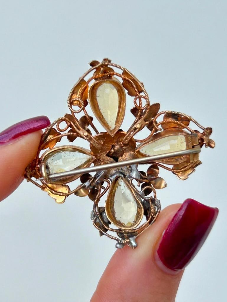 Antique Large Gold and Citrine Floral Brooch - 8