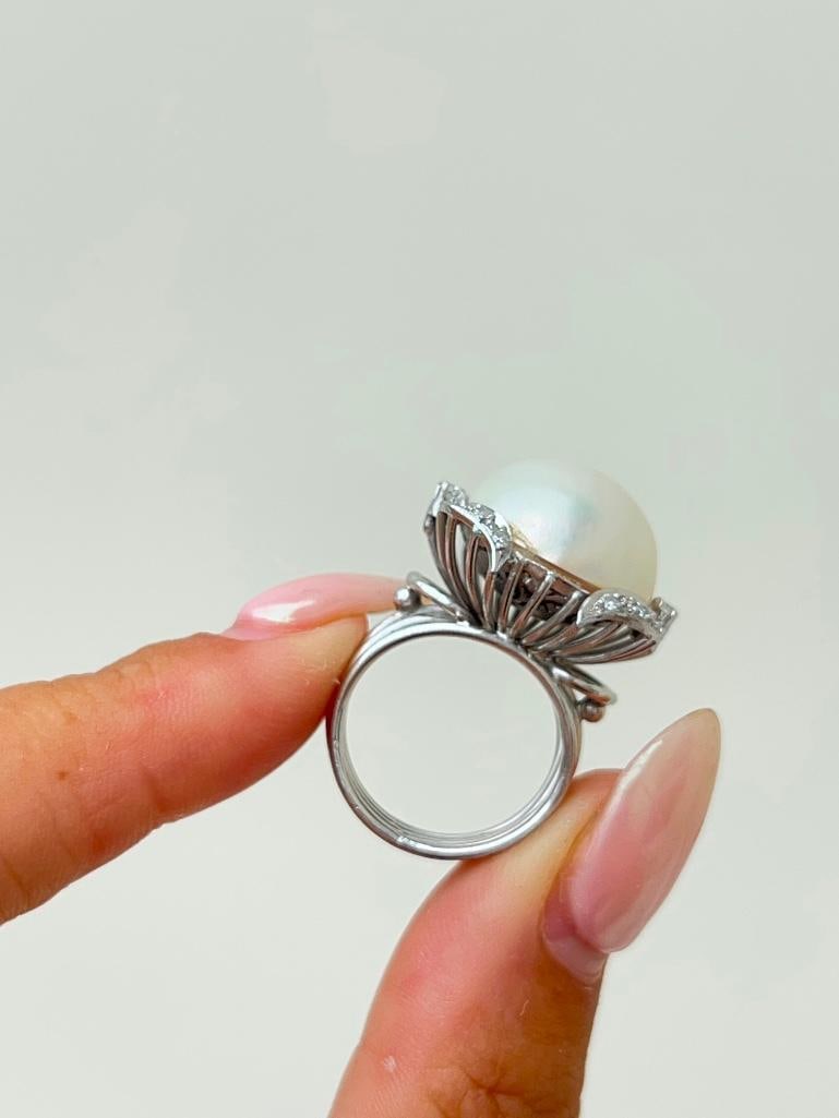 Huge 18ct white gold maybe pearl and diamond cocktail ring - 8
