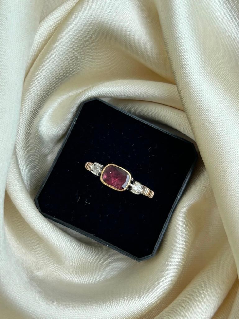 Georgian Era Flat Cut Garnet and Diamond Gold Ring - 6
