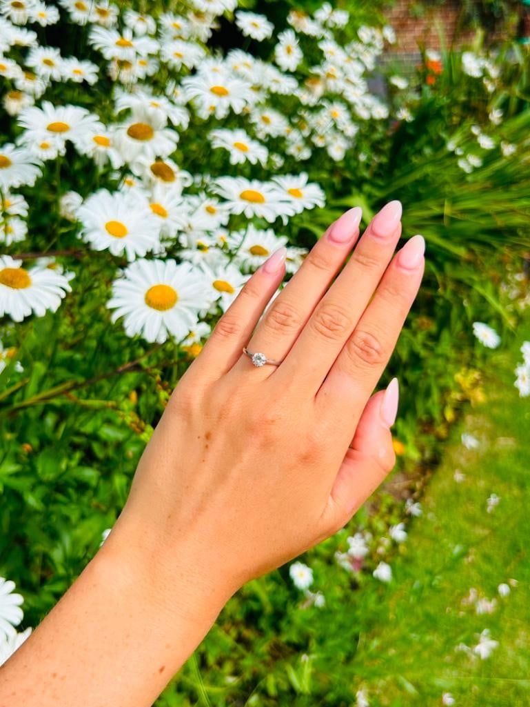 Diamond Solitaire Ring Approx 60pts - 10