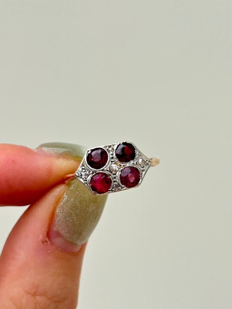 Lovely Garnet and Diamond Gold Ring - 4