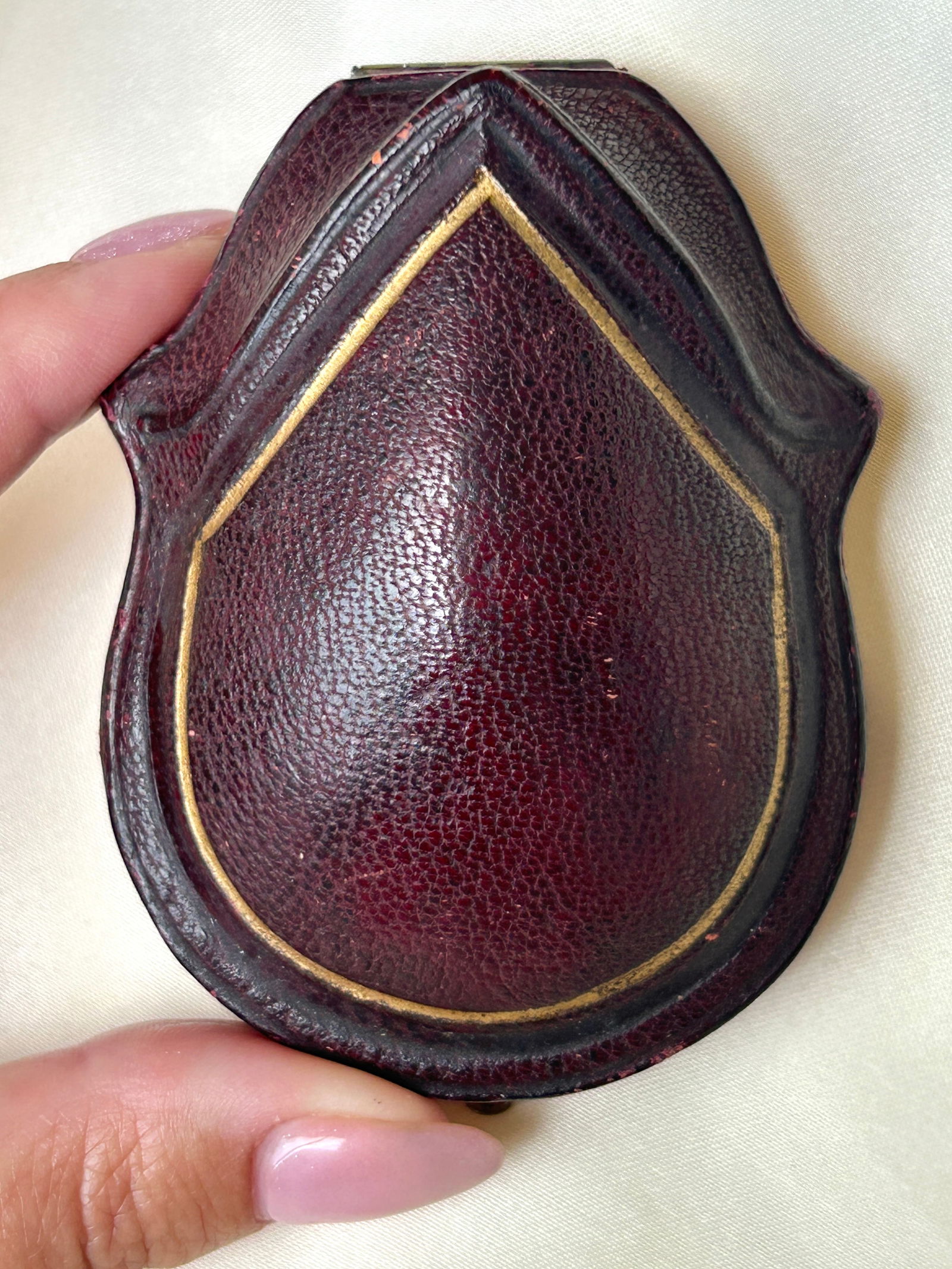 outstanding antique c1814 18ct gold rose cut diamond monogram locket pendant in fitted box - 4