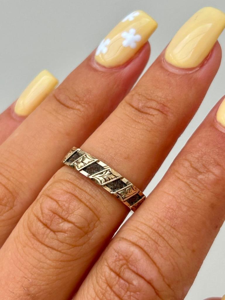 Antique c.1856 Inscribed Gold Hair Memorial Band Ring - 2