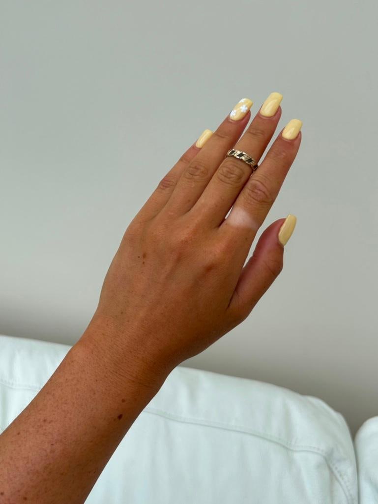 Antique c.1856 Inscribed Gold Hair Memorial Band Ring - 3