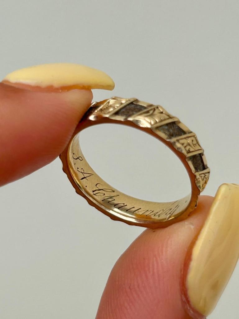 Antique c.1856 Inscribed Gold Hair Memorial Band Ring - 4