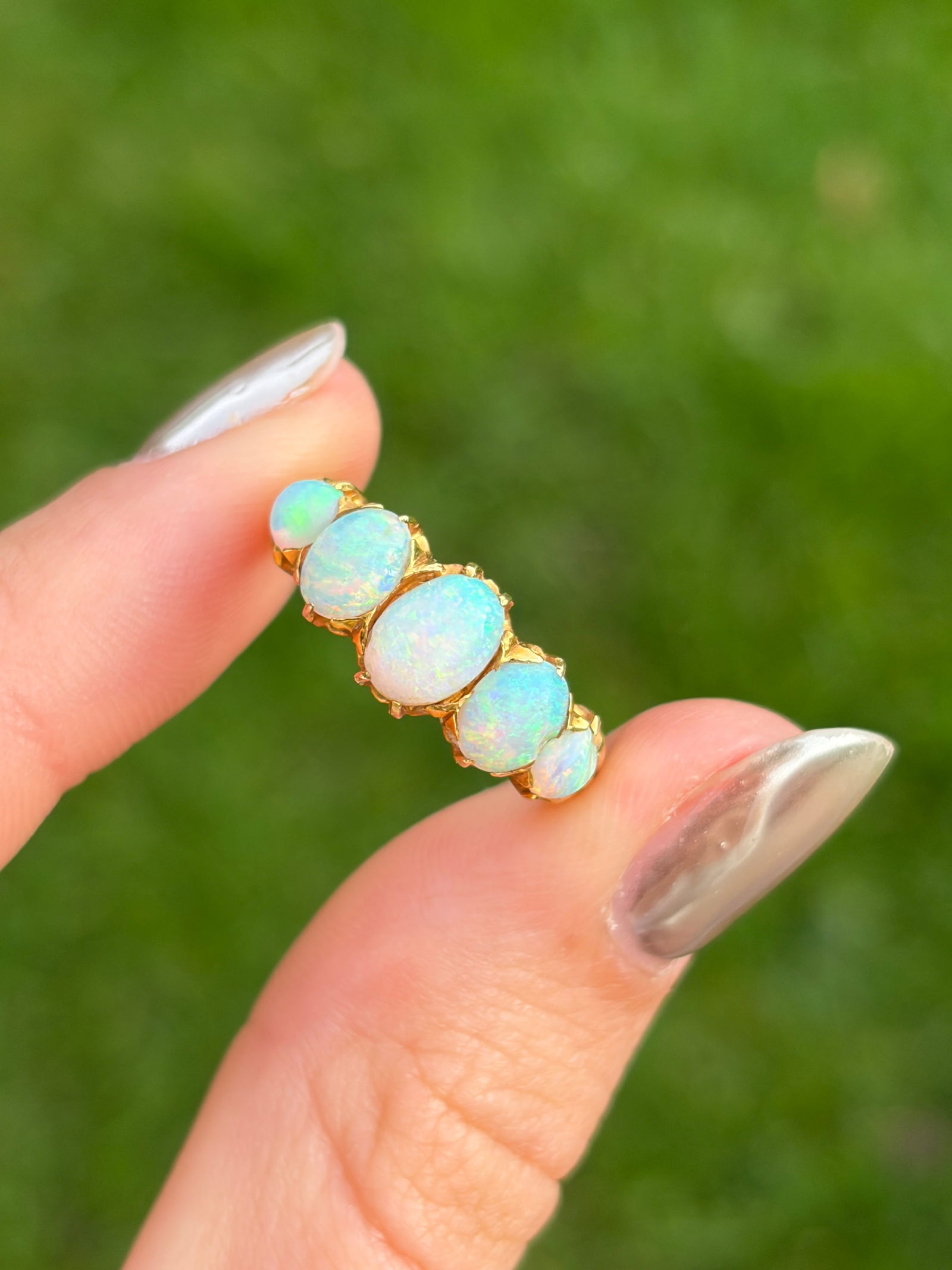 Antique 18ct Yellow Gold Opal 5 Stone Ring - 10