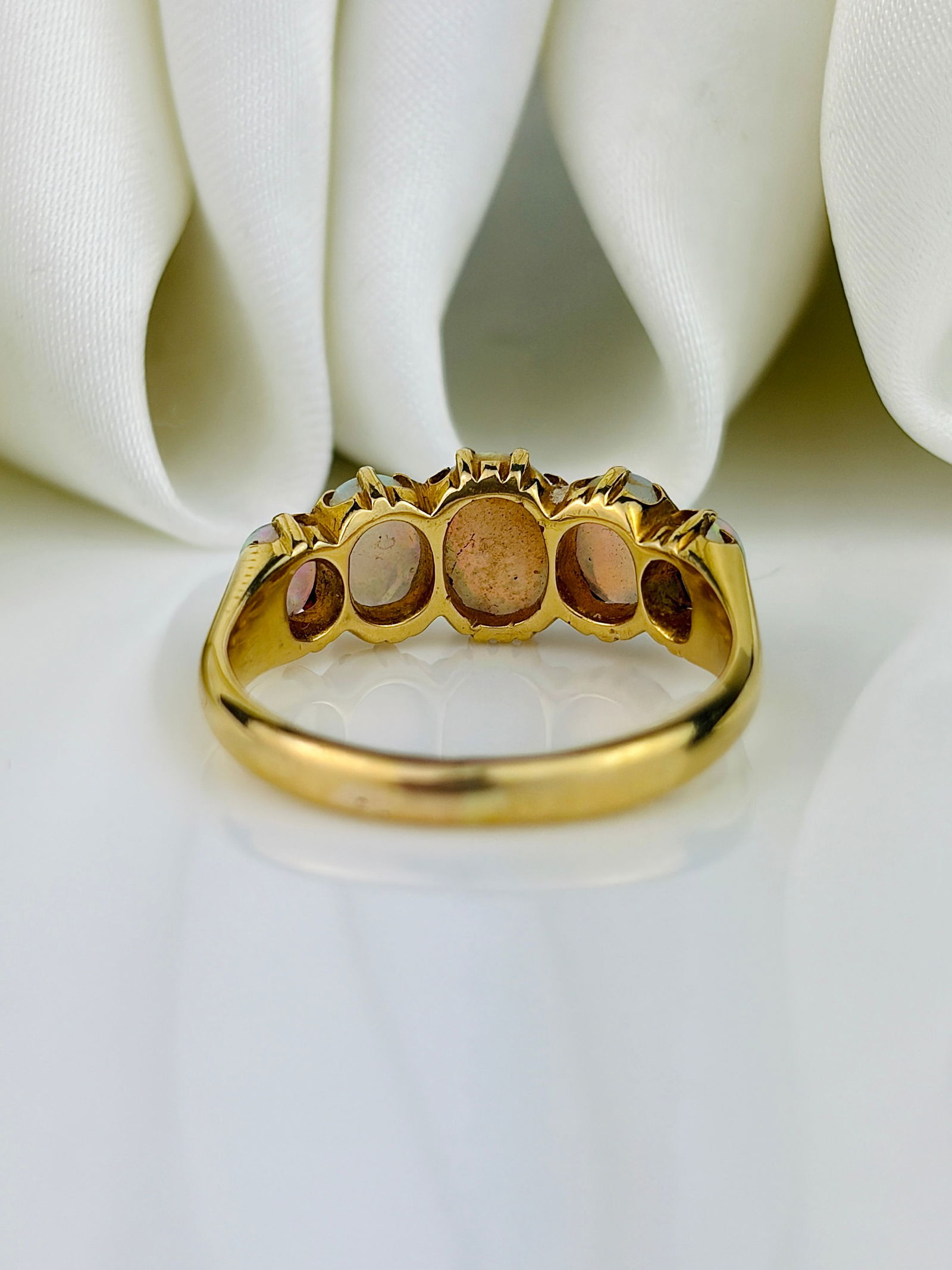 Antique 18ct Yellow Gold Opal 5 Stone Ring - 3
