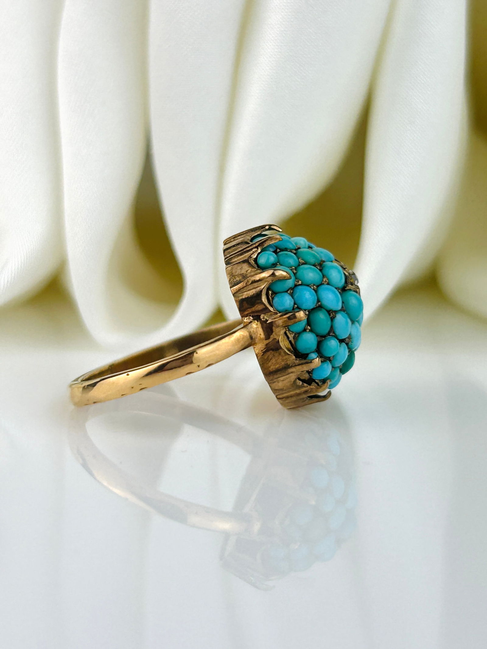 Antique Victorian Turquoise and Diamond Bombe Ring in 9ct Gold - 2