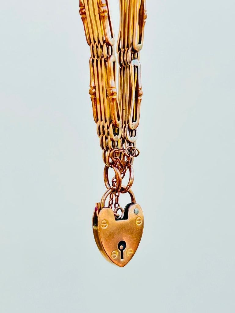 *Antique 9ct Gold Gate Bracelet with Heart Padlock: Antique 9ct Gold Gate Bracelet with Heart Padlock gorgeous gold padlock bracelet measurements length 20cm width 8mm weight 17.90g stamped 9ct gold 
