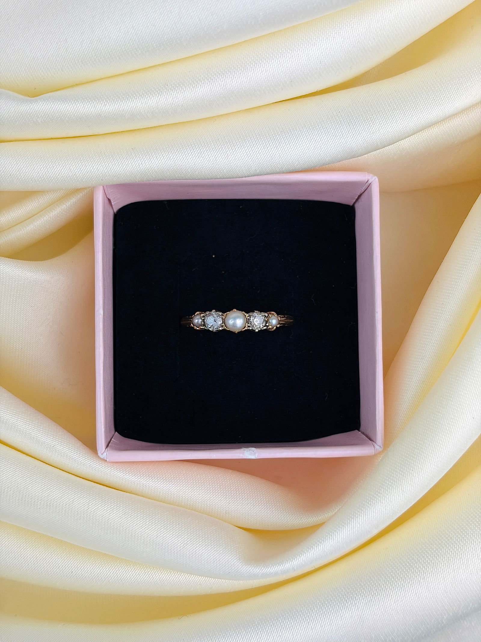 chunky antique 18ct yellow gold pearl and diamond 5 stone ring - 6