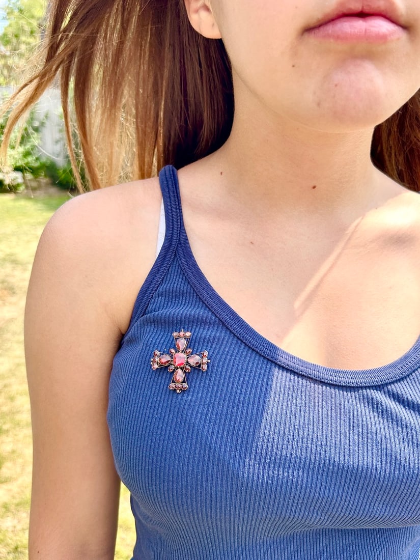 Large antique gold foiled back flat cut garnet ross brooch / pendant - 6