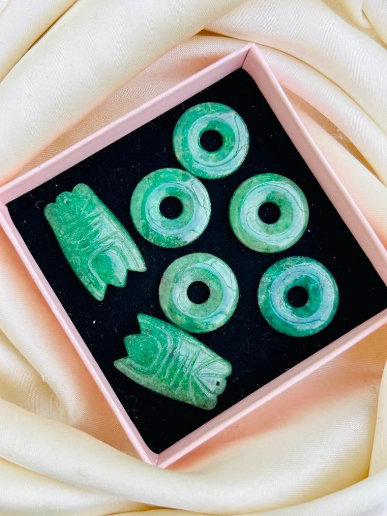 Jade Beads Mixed Lot: Jade Beads Mixed Lot gorgeous jade beads 