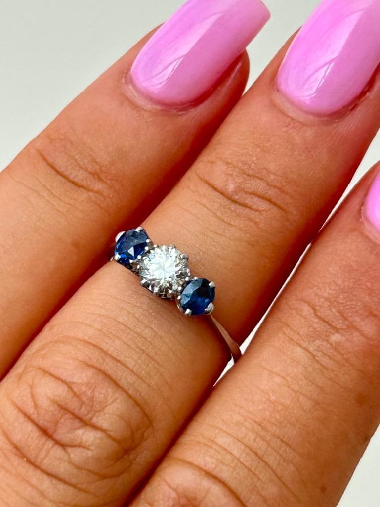 Antique 18ct Gold and Platinum Sapphire and Diamond 3 Stone Ring - 2