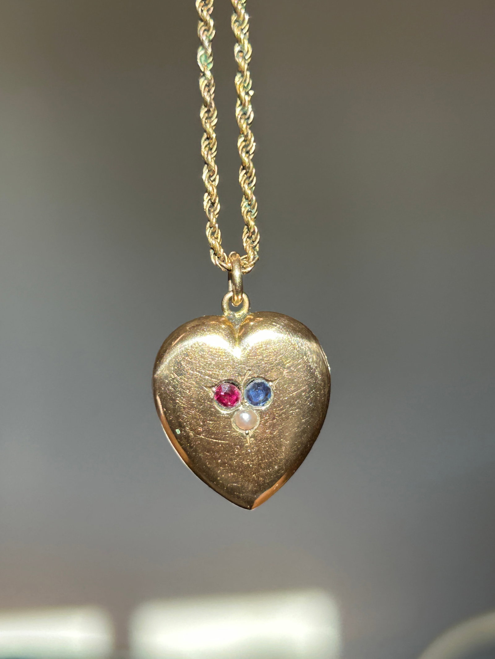 Antique ruby , sapphire and pearl 9ct gold chubby heart pendant on chain - 8