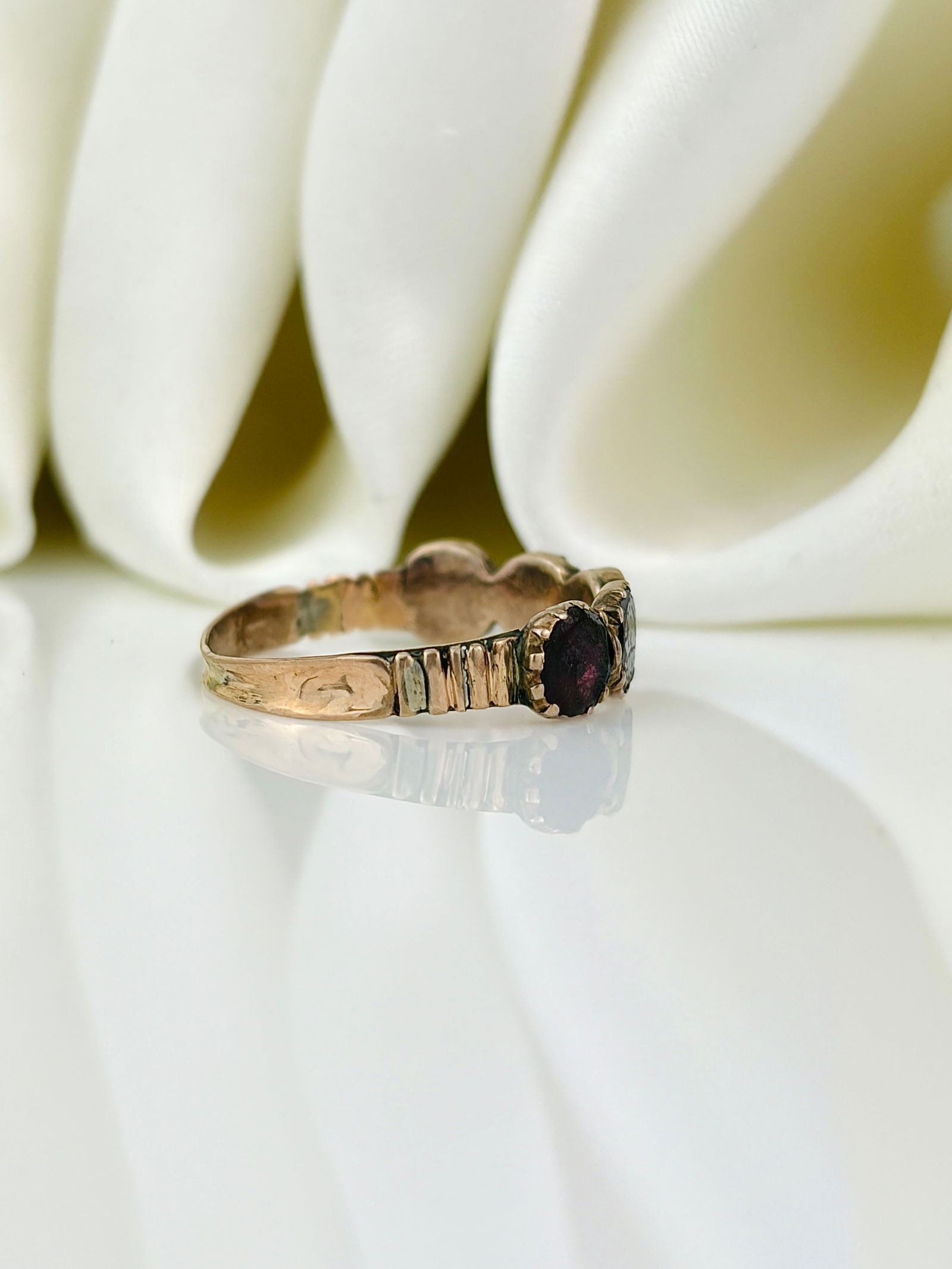 georgian era flat cut garnet half hoop band ring in gold - 2