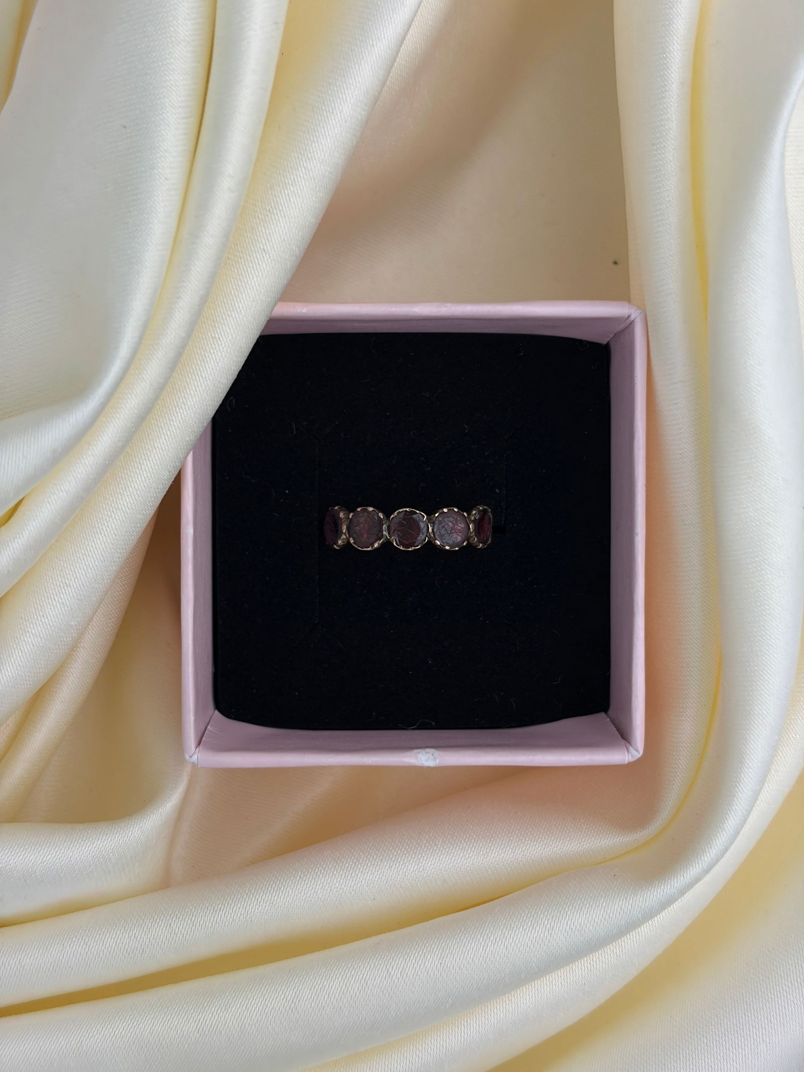 georgian era flat cut garnet half hoop band ring in gold - 7