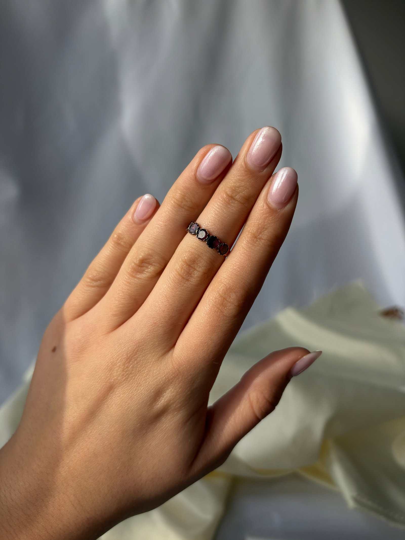 georgian era flat cut garnet half hoop band ring in gold - 8