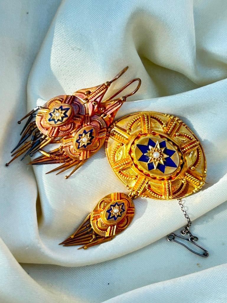 Antique Victorian Era 18ct Yellow Gold Blue Enamel Stars and Pearl Suite in Fitted Box - 3