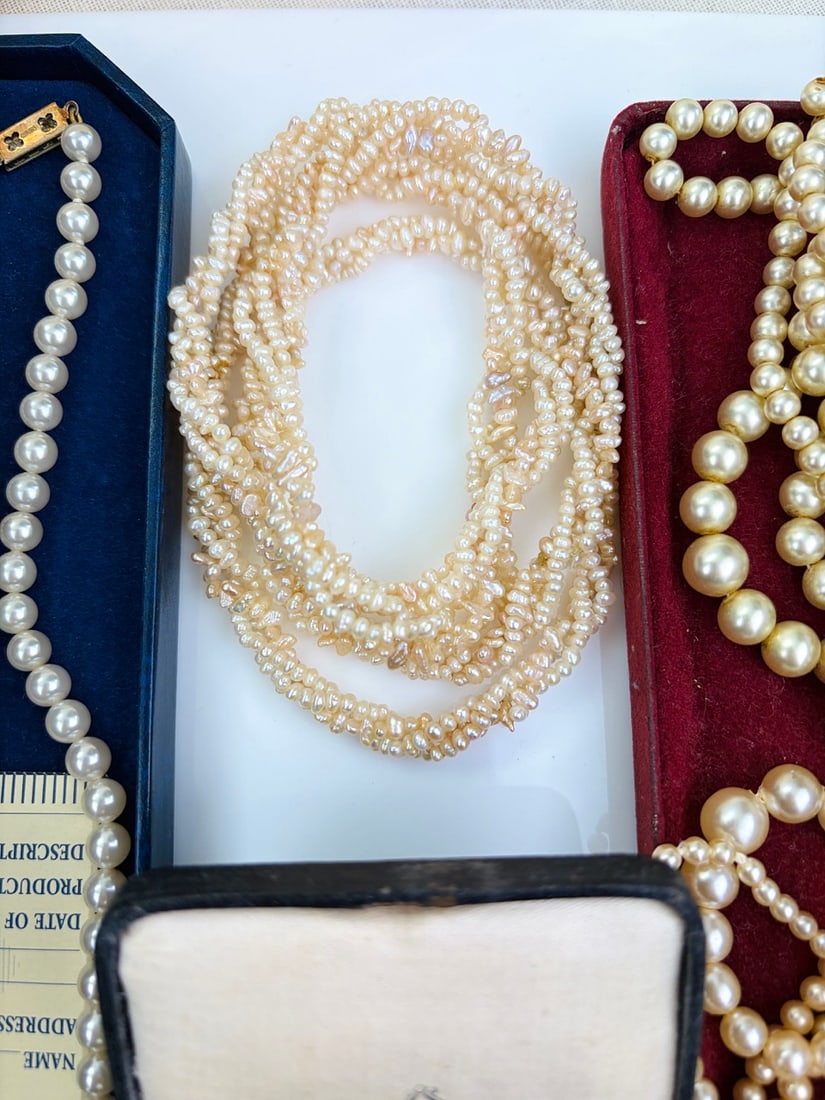 MIXED LOT Beaded Necklaces ETC - 4