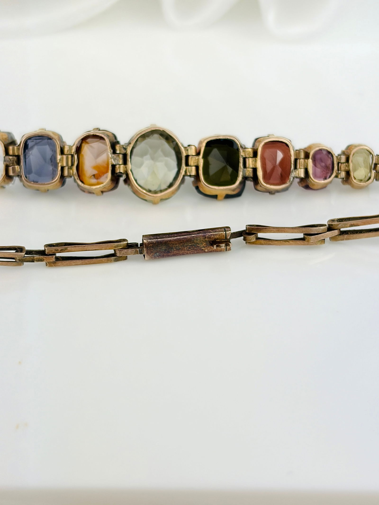 ANTIQUE 9CT GOLD MULTIGEM BRACELET WITH TOPAZ, AMETHYST, QUARTZ AND SPINEL - 8