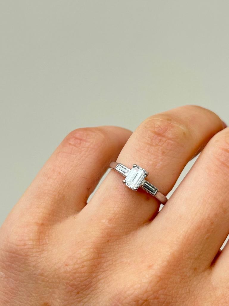 *Vintage Diamond and Platinum Solitaire Ring (1 of 15)