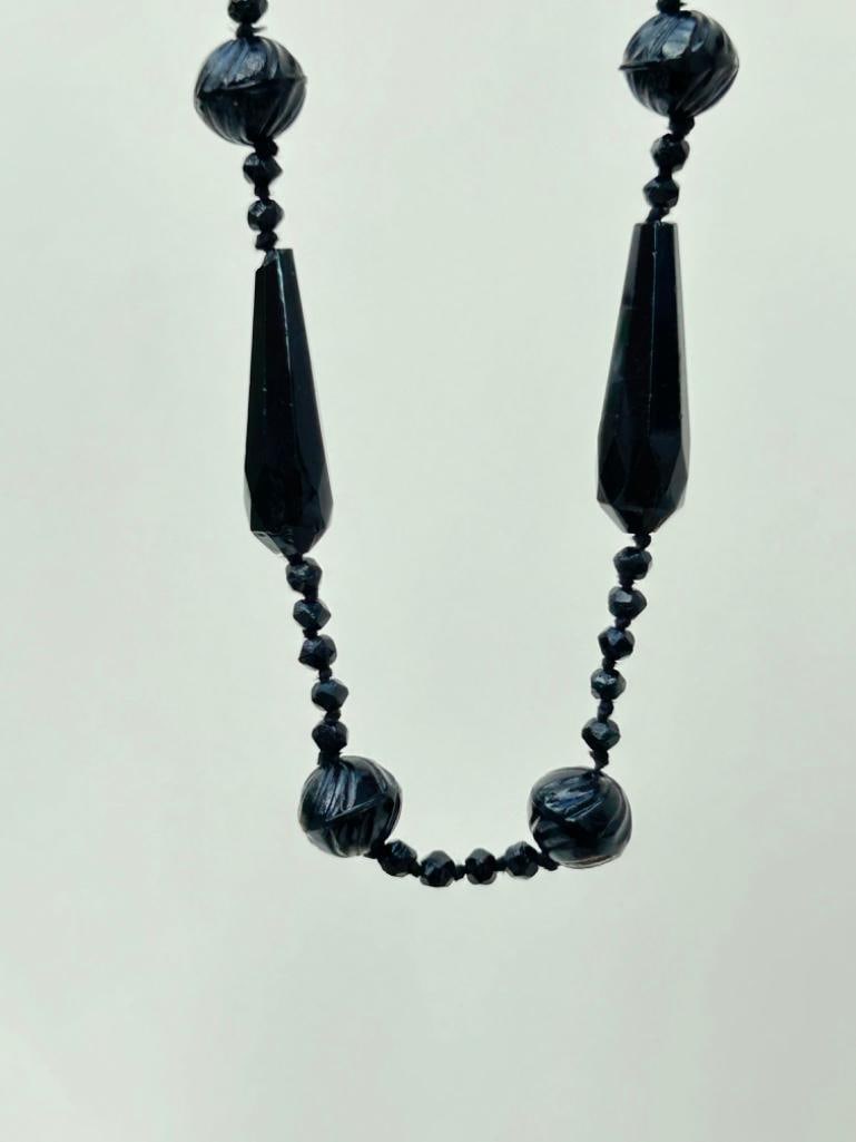Antique Victorian Era Carved Jet Necklace: Antique Victorian Era Carved Jet Necklace amazing necklace! measurements length 82cm width 10mm weight 47.22g materials jet