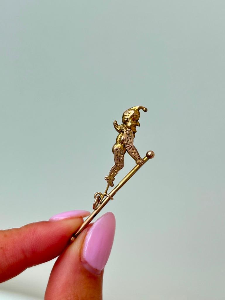 Antique 9ct Gold Punch / Moving Pendant - 2