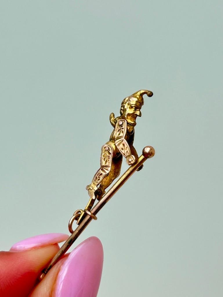 Antique 9ct Gold Punch / Moving Pendant - 7