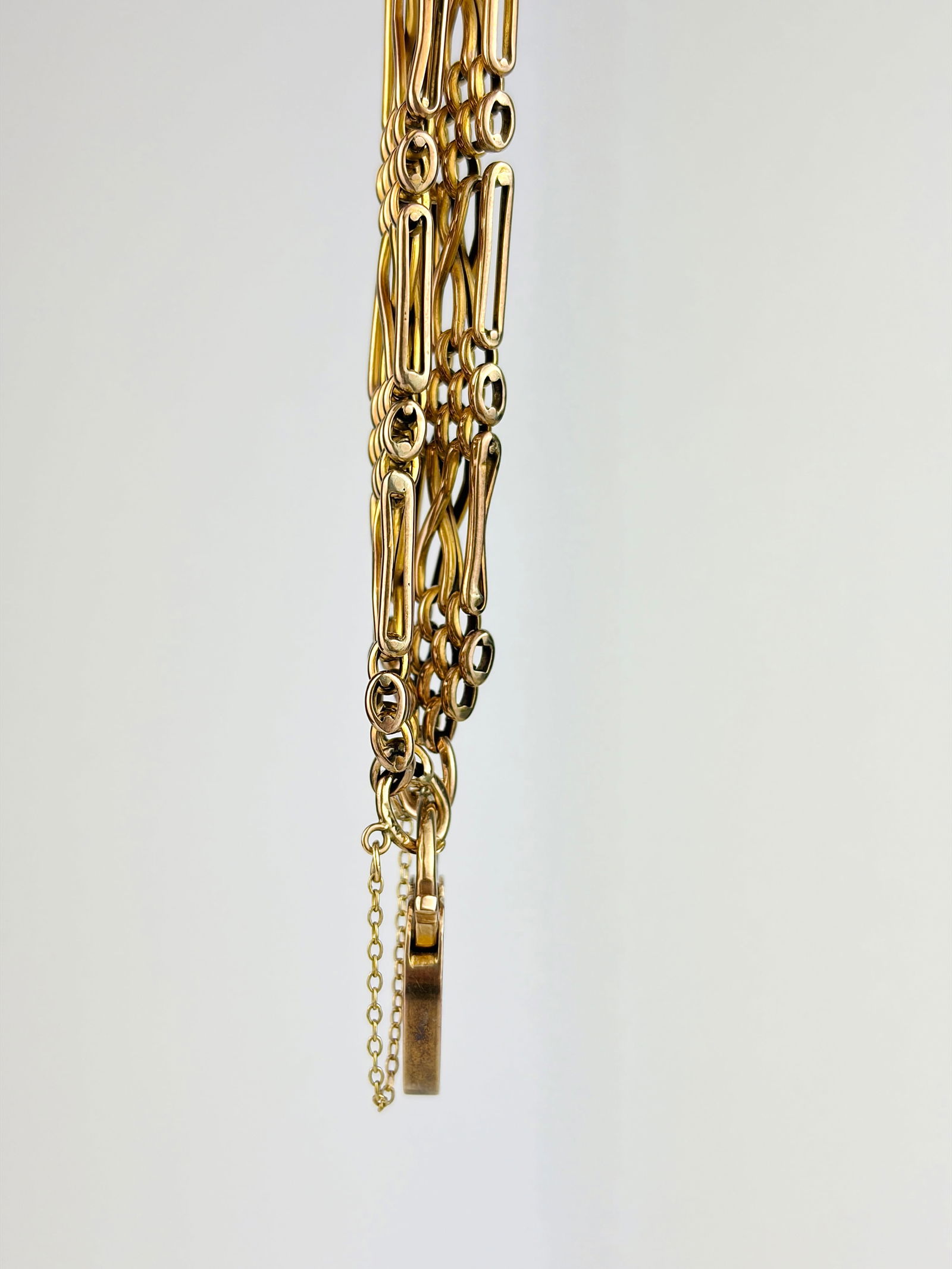 ANTIQUE CHUNKY 9CT YELLOW GOLD GATE BRACELET WITH HEART PADLOCK AND SAFETY CHAIN - 2