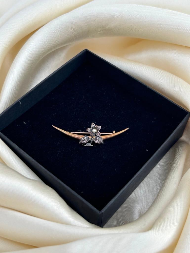 Antique Rose Cut Diamond and Pearl Flower Gold Crescent Brooch - 5