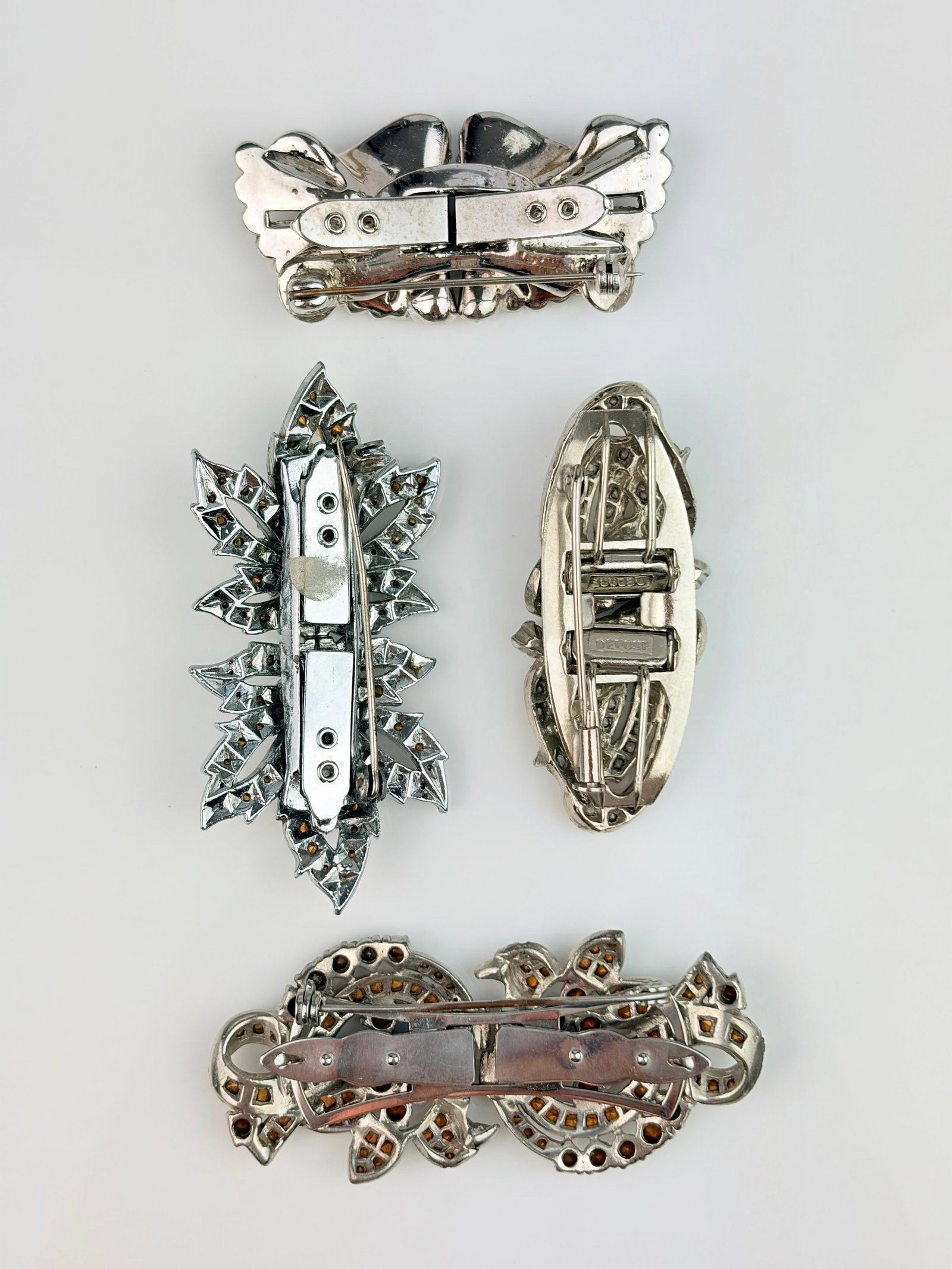 MIXED LOT 4X PASTE DOUBLE CLIP BROOCHES AF - 4